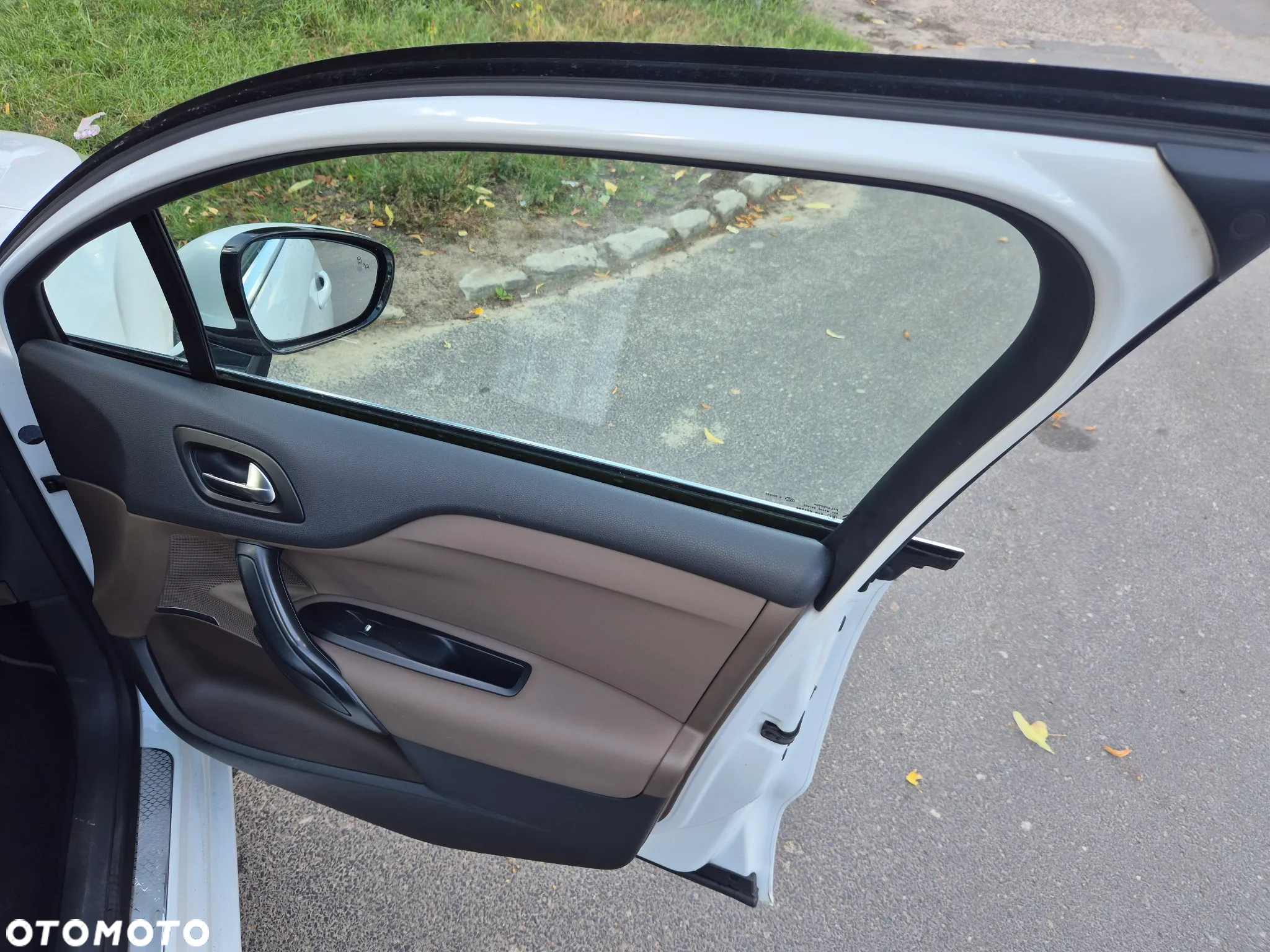 Citroën DS4 1.6 THP SoChic MCP - 26
