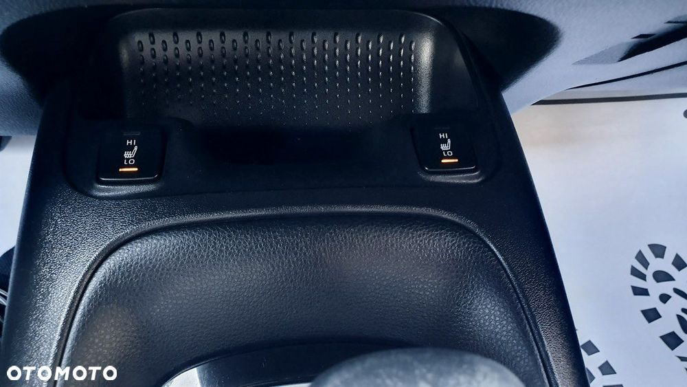 Toyota Corolla 1.8 Hybrid Comfort - 33