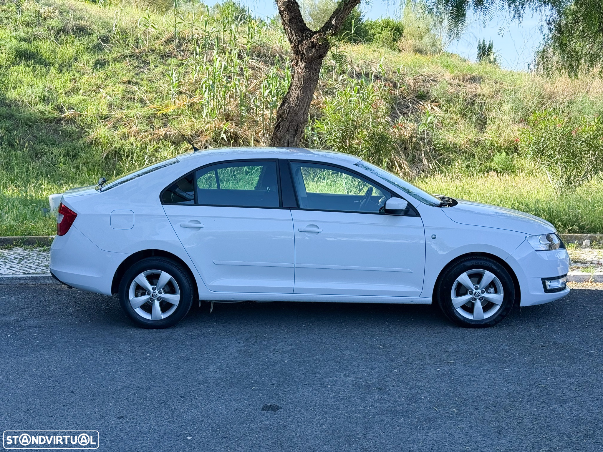 Skoda Rapid 1.2 TSI Ambition - 21