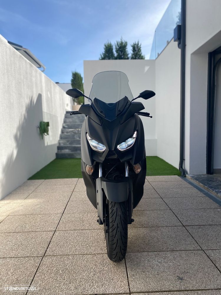 Yamaha X-Max - 6