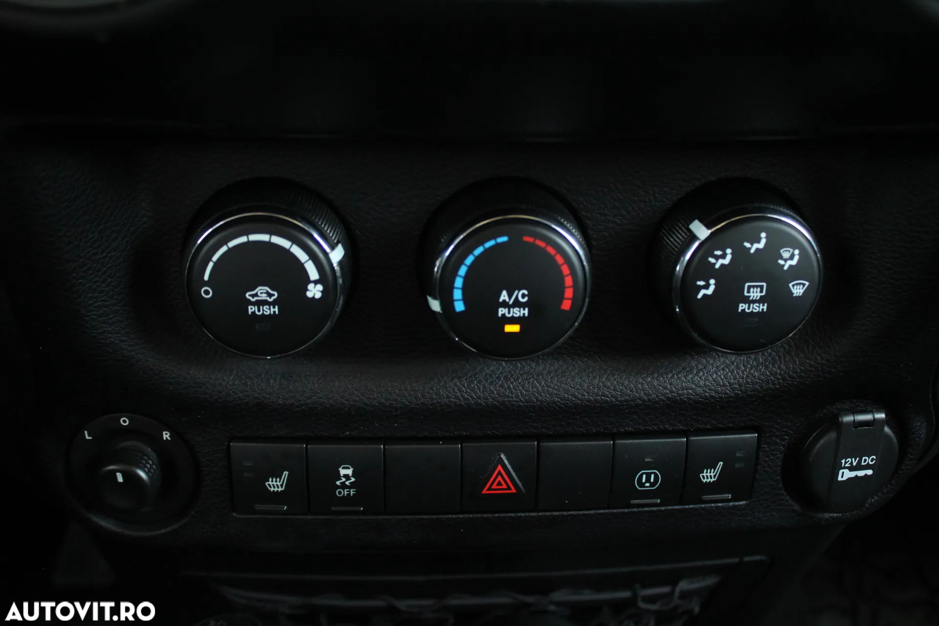 Jeep Wrangler - 8