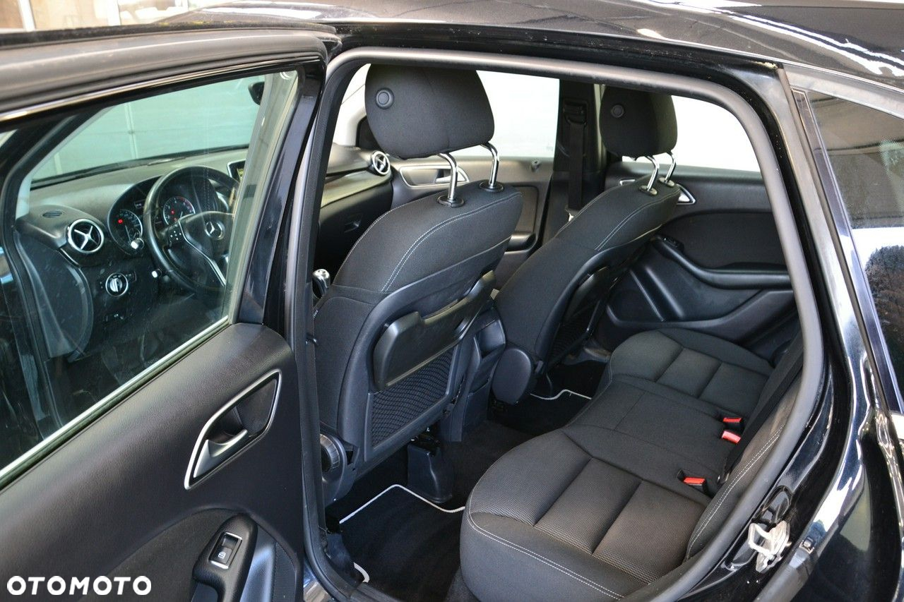 Mercedes-Benz Klasa B - 21