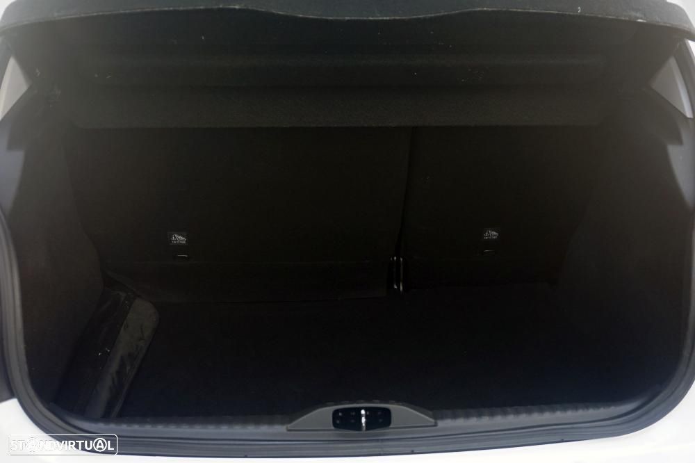 Citroën C3 1.2 PureTech Shine - 27