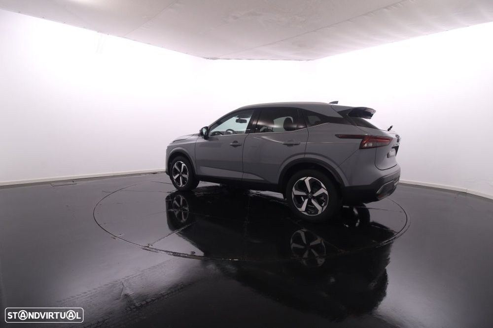 Nissan Qashqai 1.3 DIG-T N-Connecta LED Xtronic - 4