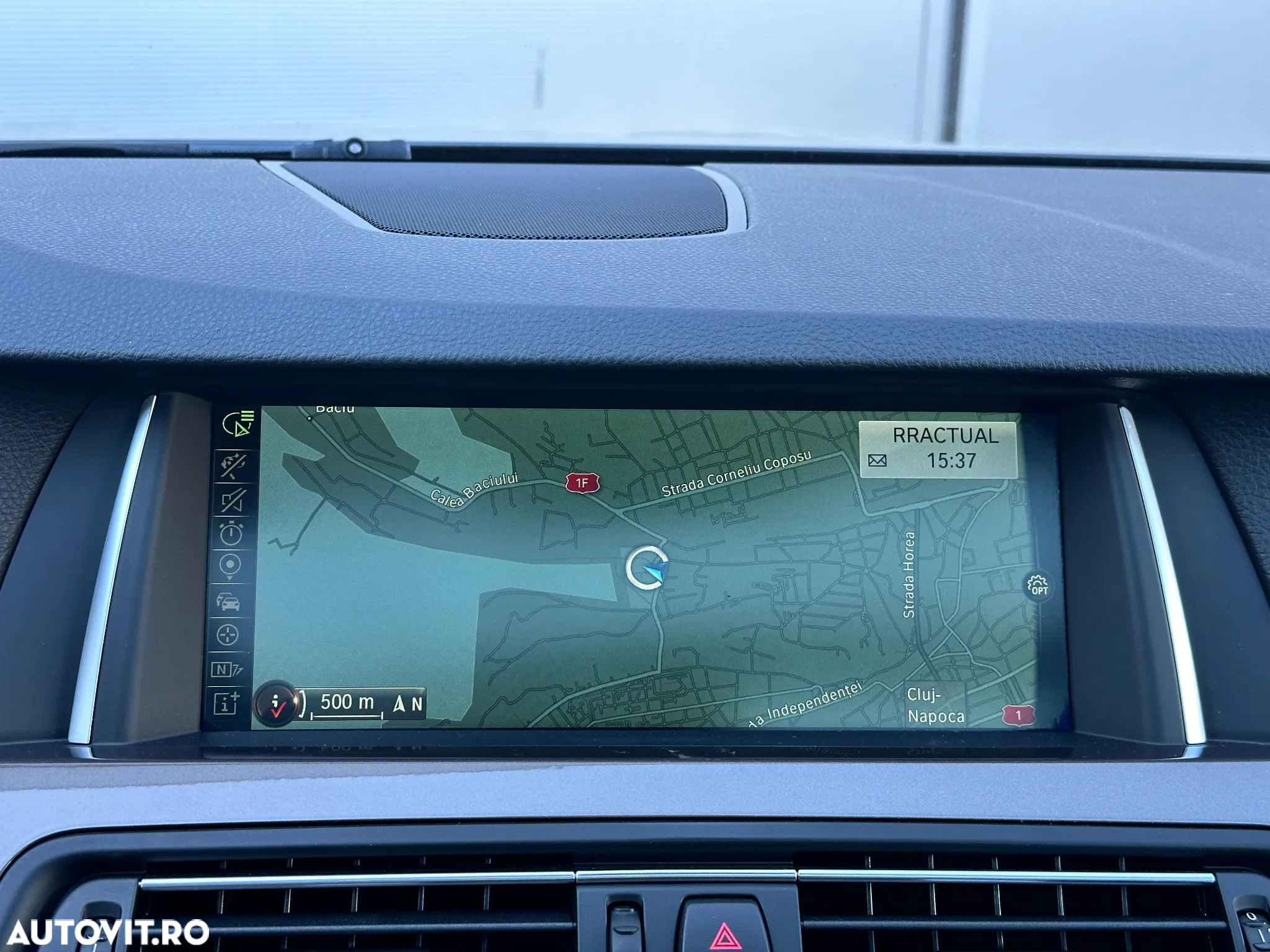 BMW Seria 5 520d Touring Aut. Modern Line - 28