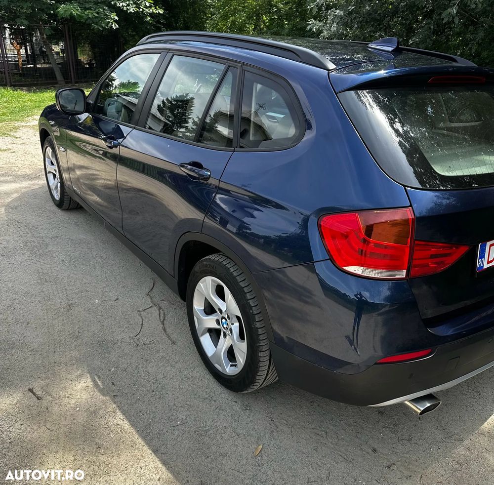 BMW X1 sDrive18d - 13