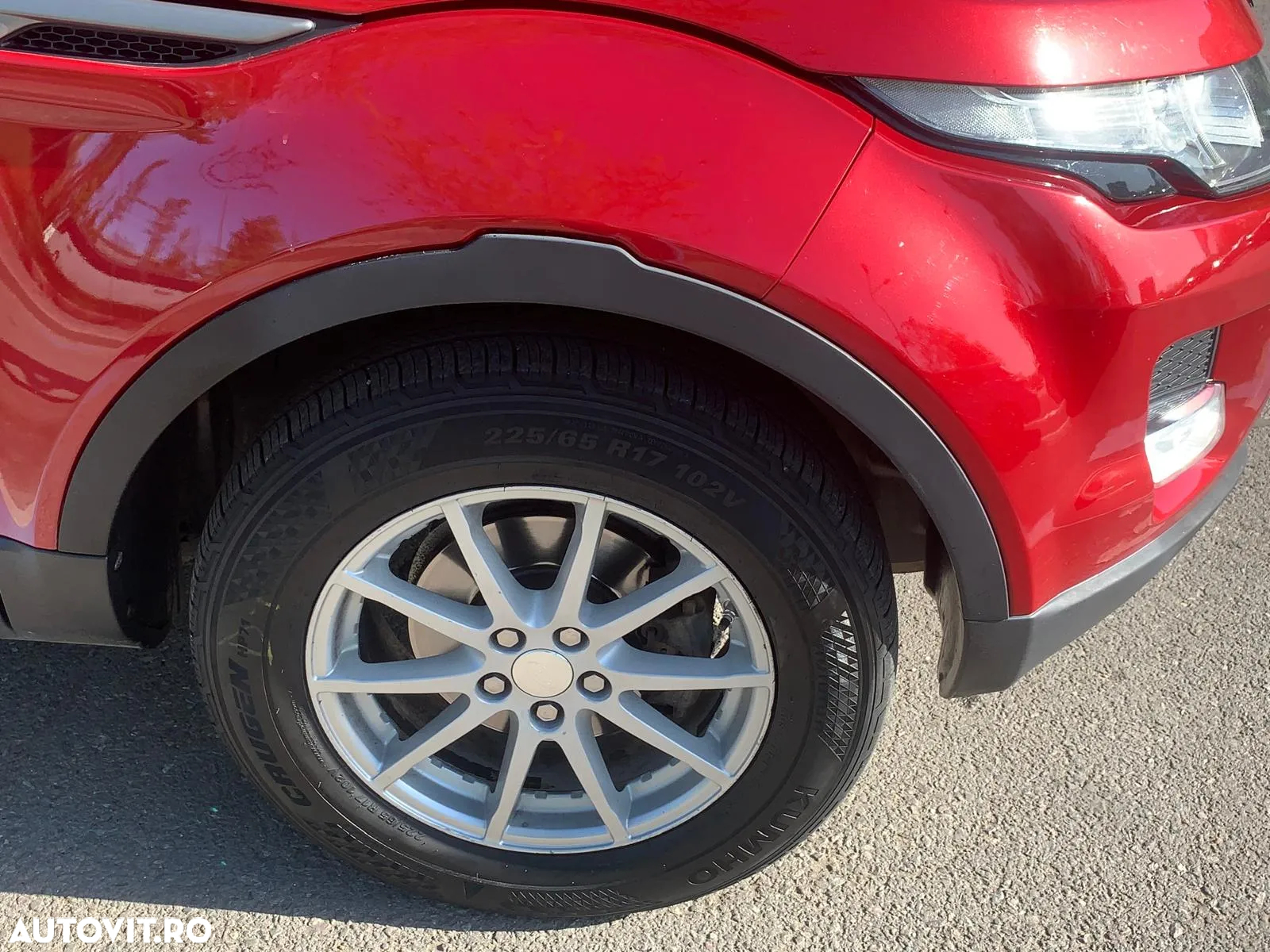 Land Rover Range Rover Evoque - 21