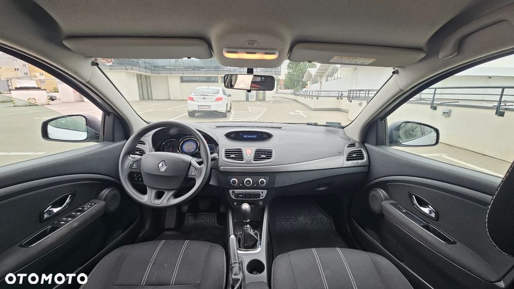 Renault Fluence 1.5 dCi Life - 11