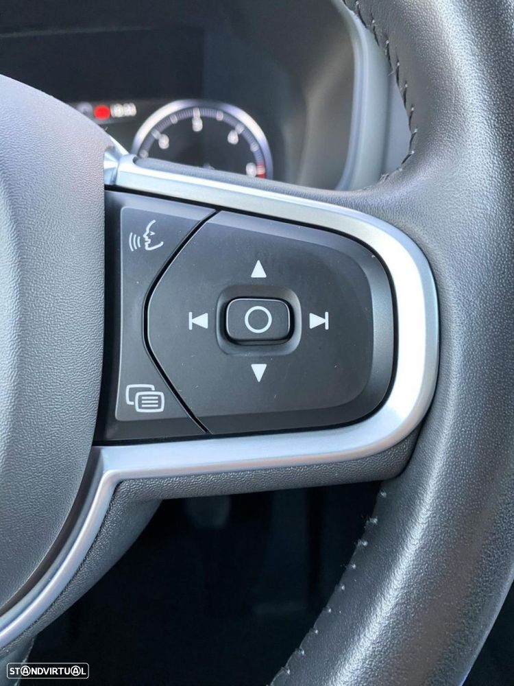 Volvo V60 2.0 D3 Momentum - 18