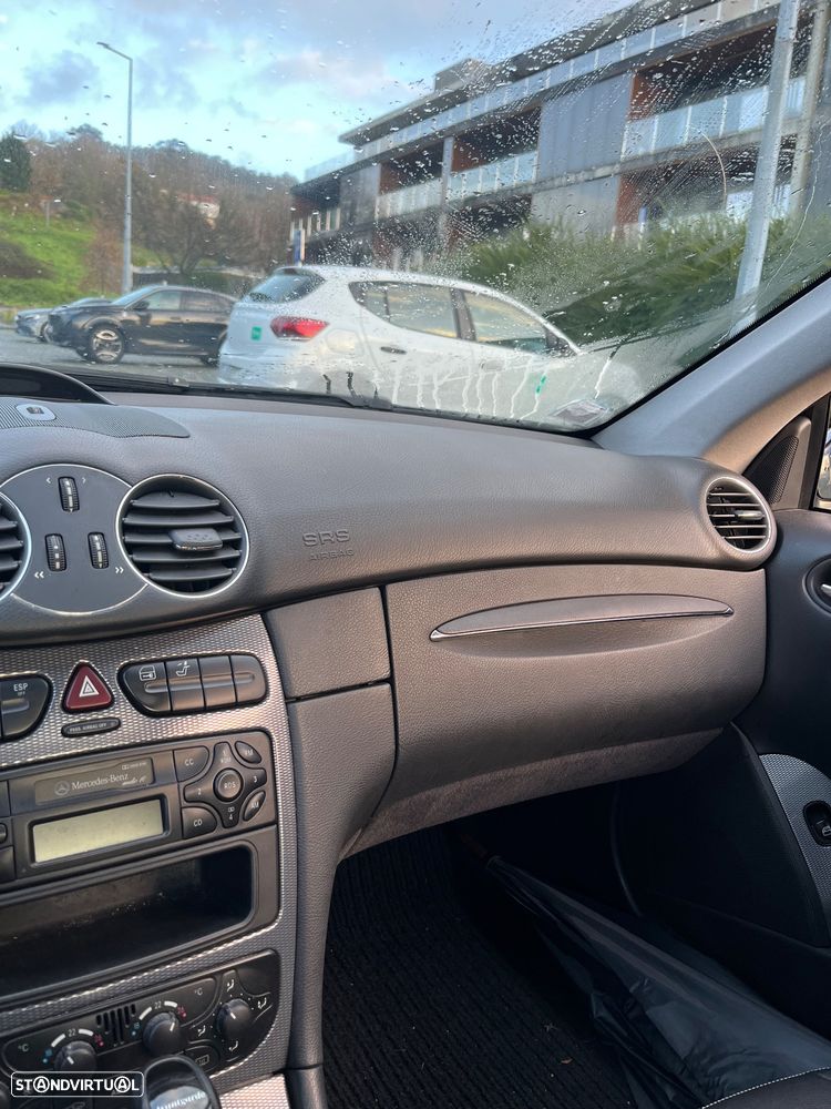 Mercedes-Benz CLK 200 K Avantgarde Aut. - 12