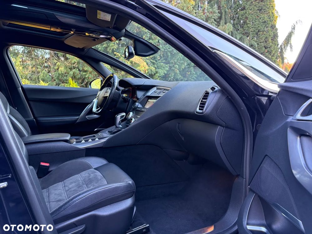 DS Automobiles DS 5 - 7