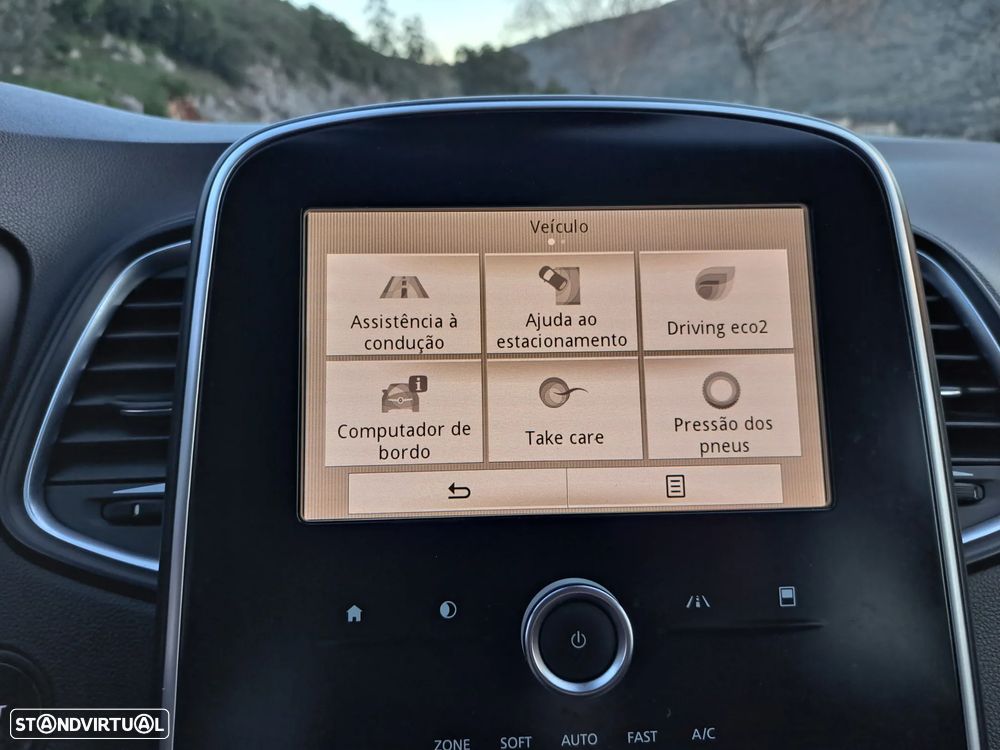 Renault Scénic Energy dCi 110 S&S Bose Edition - 19