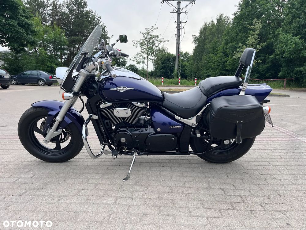 Suzuki Intruder - 2