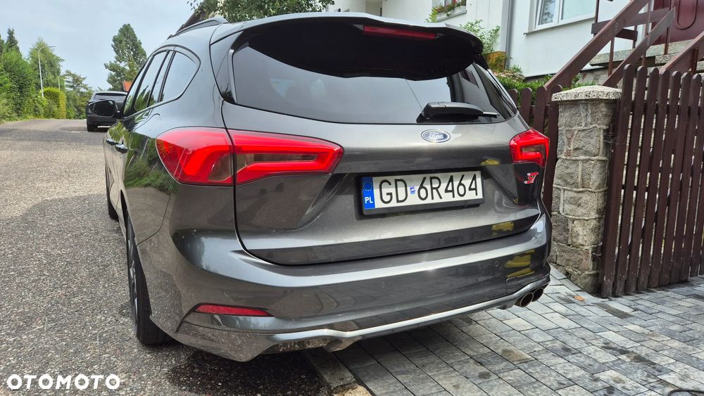 Ford Focus 2.0 EcoBlue ST - 28