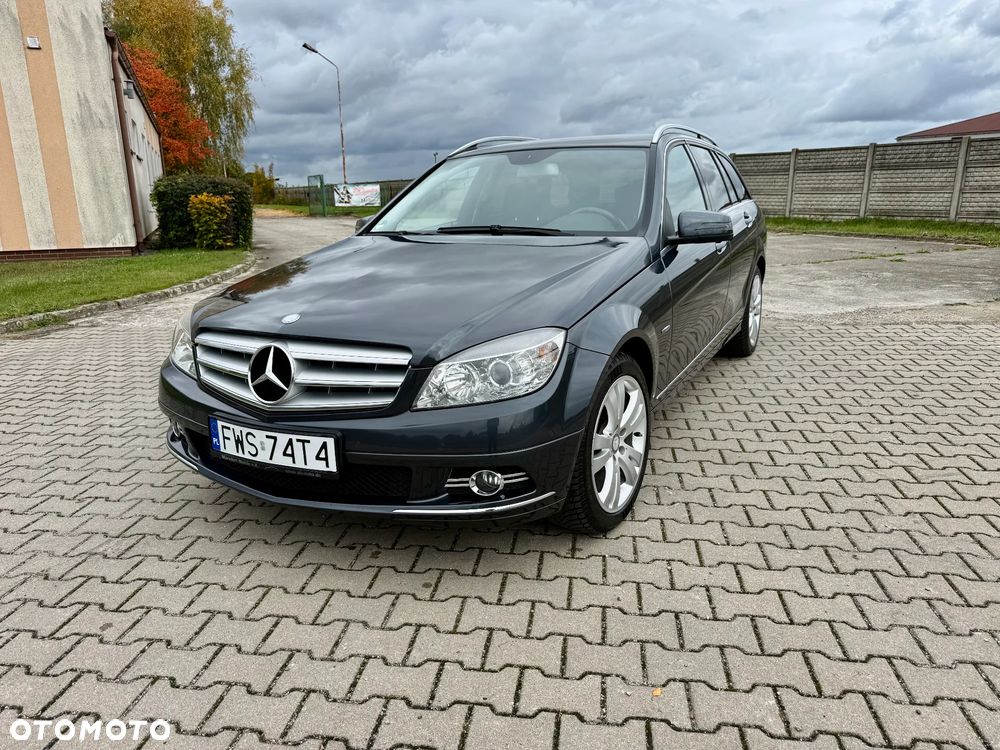 Mercedes-Benz Klasa C 250 CGI T Automatik BlueEFFICIENCY Avantgarde - 1