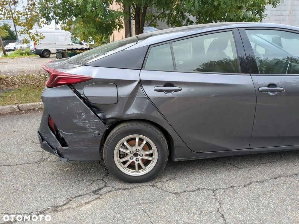 Toyota Prius 1.8 Hybrid Executive - 10