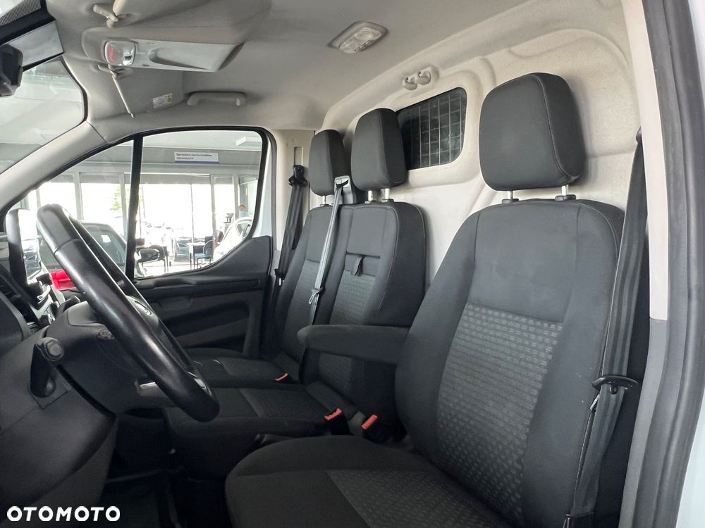Ford Transit Custom - 20