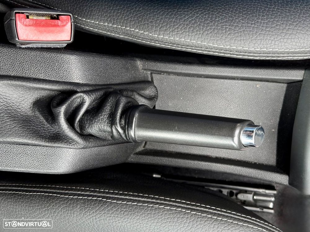 Opel Astra GTC 1.9 CDTI - 19