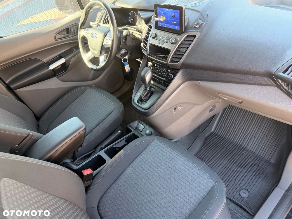 Ford Transit connect - 7