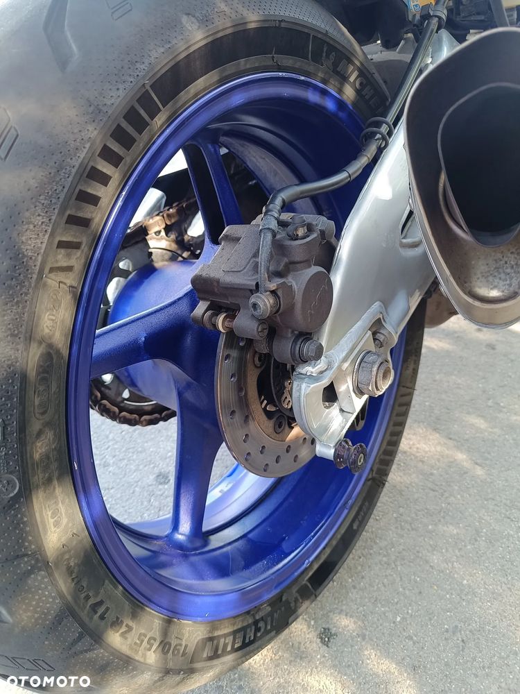 Yamaha MT - 12
