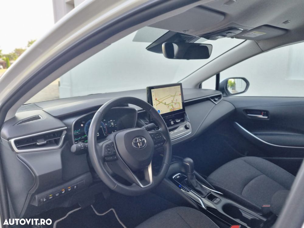 Toyota Corolla 1.8 HSD Dynamic - 16