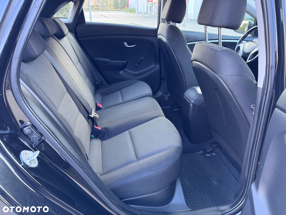Hyundai i30 - 13