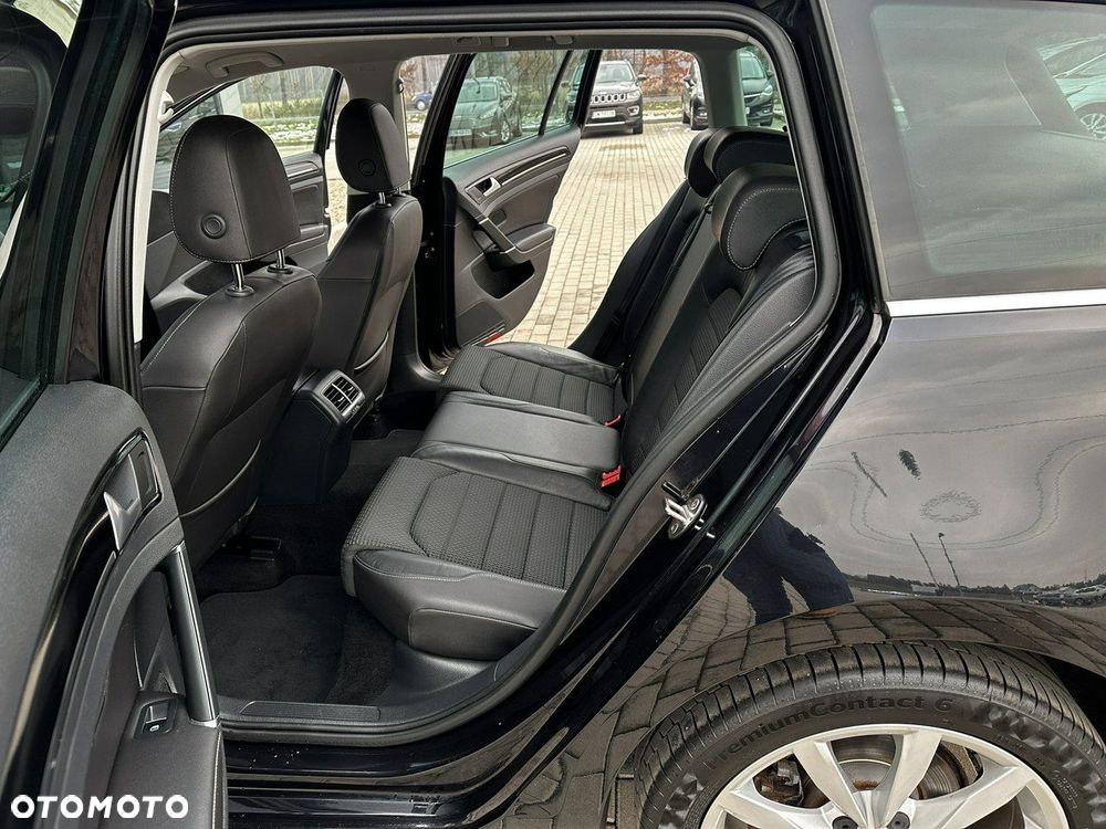 Volkswagen Golf 2.0 TDI (BlueMotion Technology) DSG Highline - 13