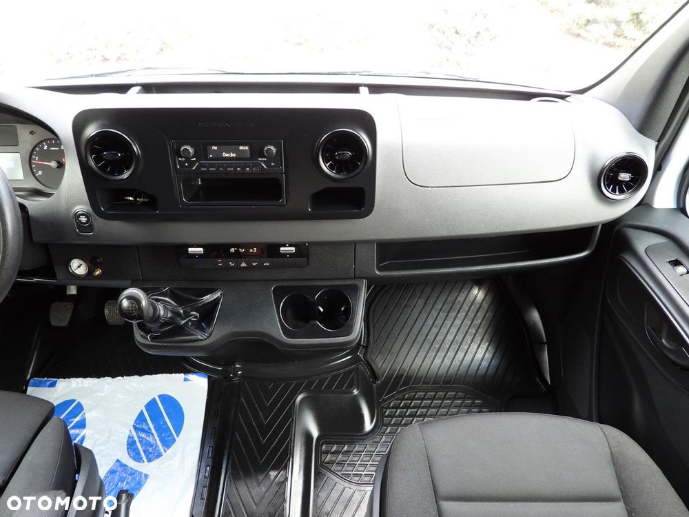 Mercedes-Benz SPRINTER 316 PLANDEKA WINDA 10 PALET WEBASTO TEMPOMAT PNEUMATYKA KLIMATYZACJA  160KM - 36