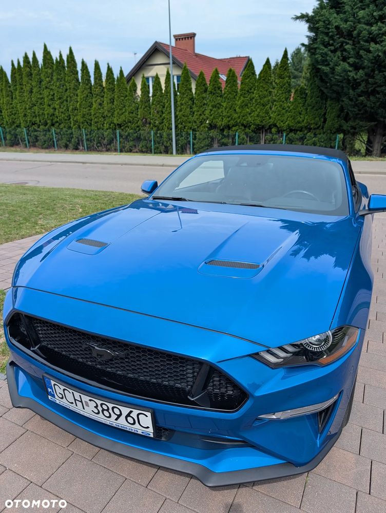Ford Mustang - 25