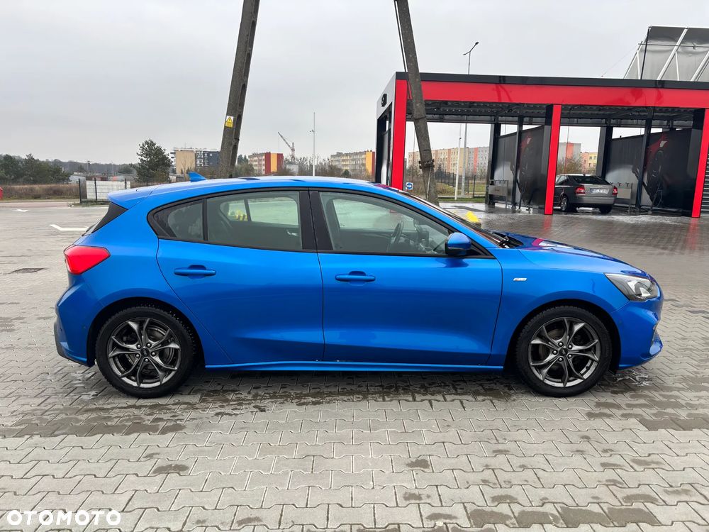 Ford Focus 1.0 EcoBoost ST-Line - 2