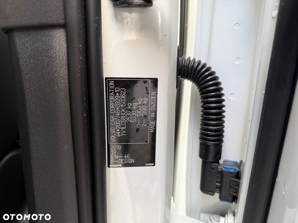 Volvo XC 90 B5 D AWD R-Design - 39