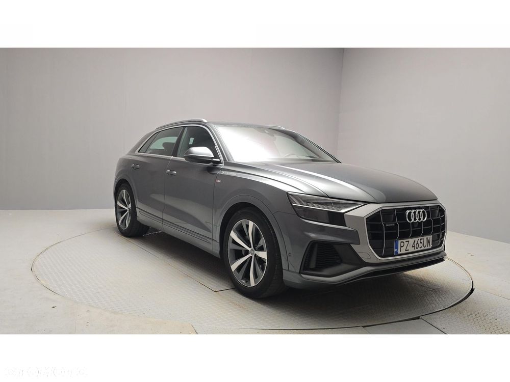 Audi Q8 - 7