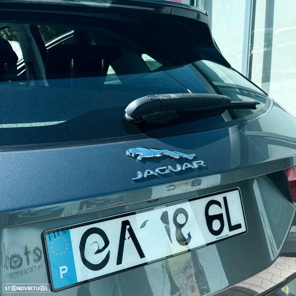Jaguar E-Pace 2.0 i4D R-Dynamic S - 34