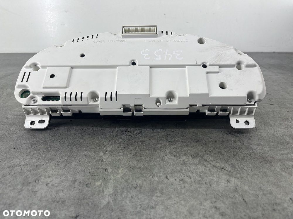 LICZNIK MITSUBISHI GRANDIS 8100A197  257430-1271 2.0 DI-D - 2