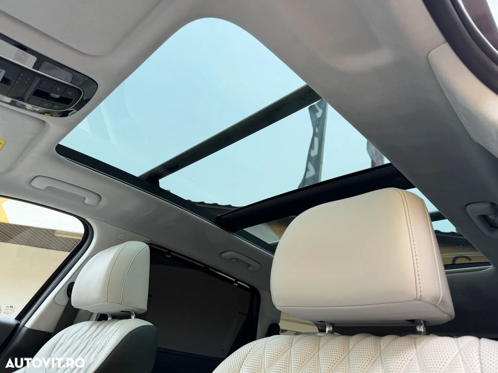 Hyundai Santa Fe 1.6 Plugin-Hybrid 4WD SEVEN Signature - 16