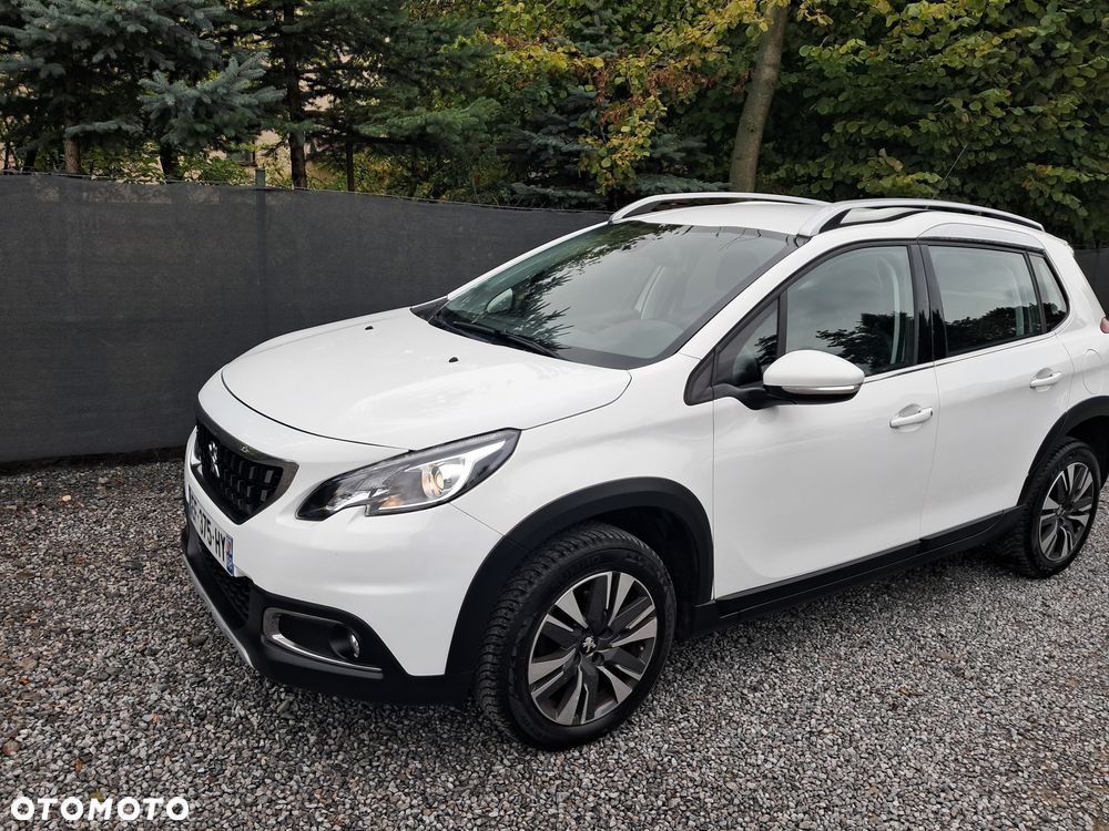 Peugeot 2008 1.6 BlueHDi Allure - 4
