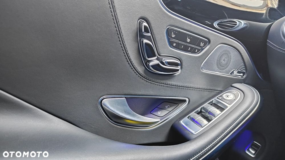 Mercedes-Benz Klasa S 560 4-Matic 9G-TRONIC - 12