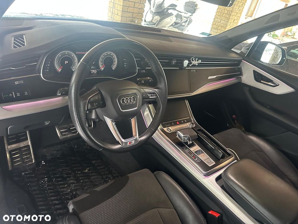 Audi Q7 - 5