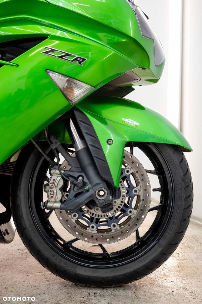 Kawasaki ZZR - 31