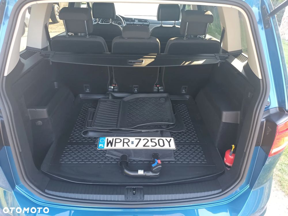 Volkswagen Touran 1.5 TSI EVO Comfortline Plus - 21