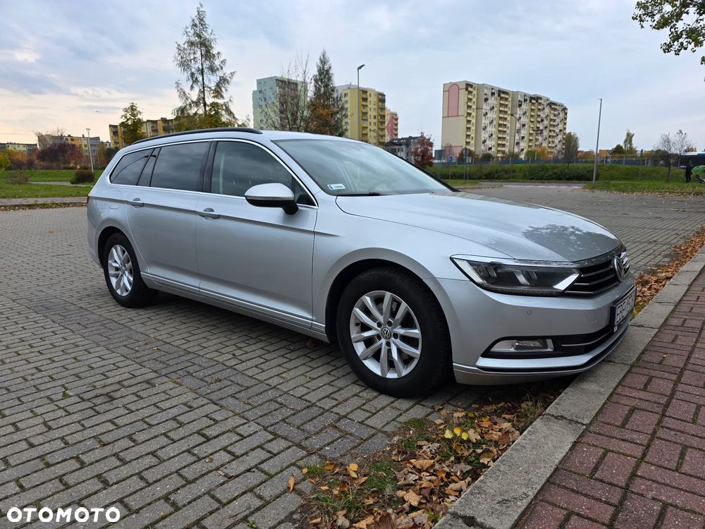 Volkswagen Passat Variant ver-variant-2-0-tdi-bluemotion-technology-comfortline - 5