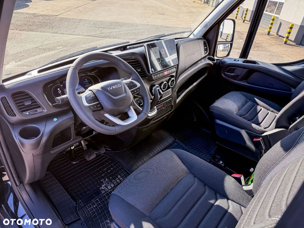 Iveco Daily 35S18HA8 3.0 Diesel 180 KM AT8 ZF Autolaweta GSC! - 18