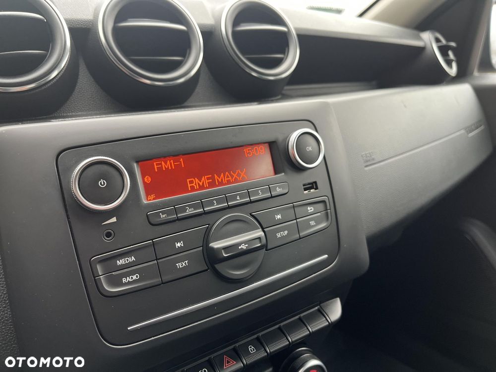 Dacia Duster 1.6 SCe Essential - 24