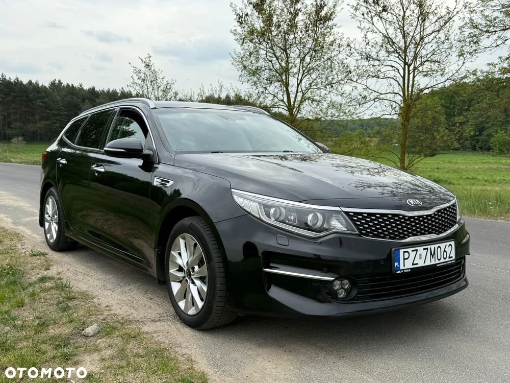 Kia Optima - 1