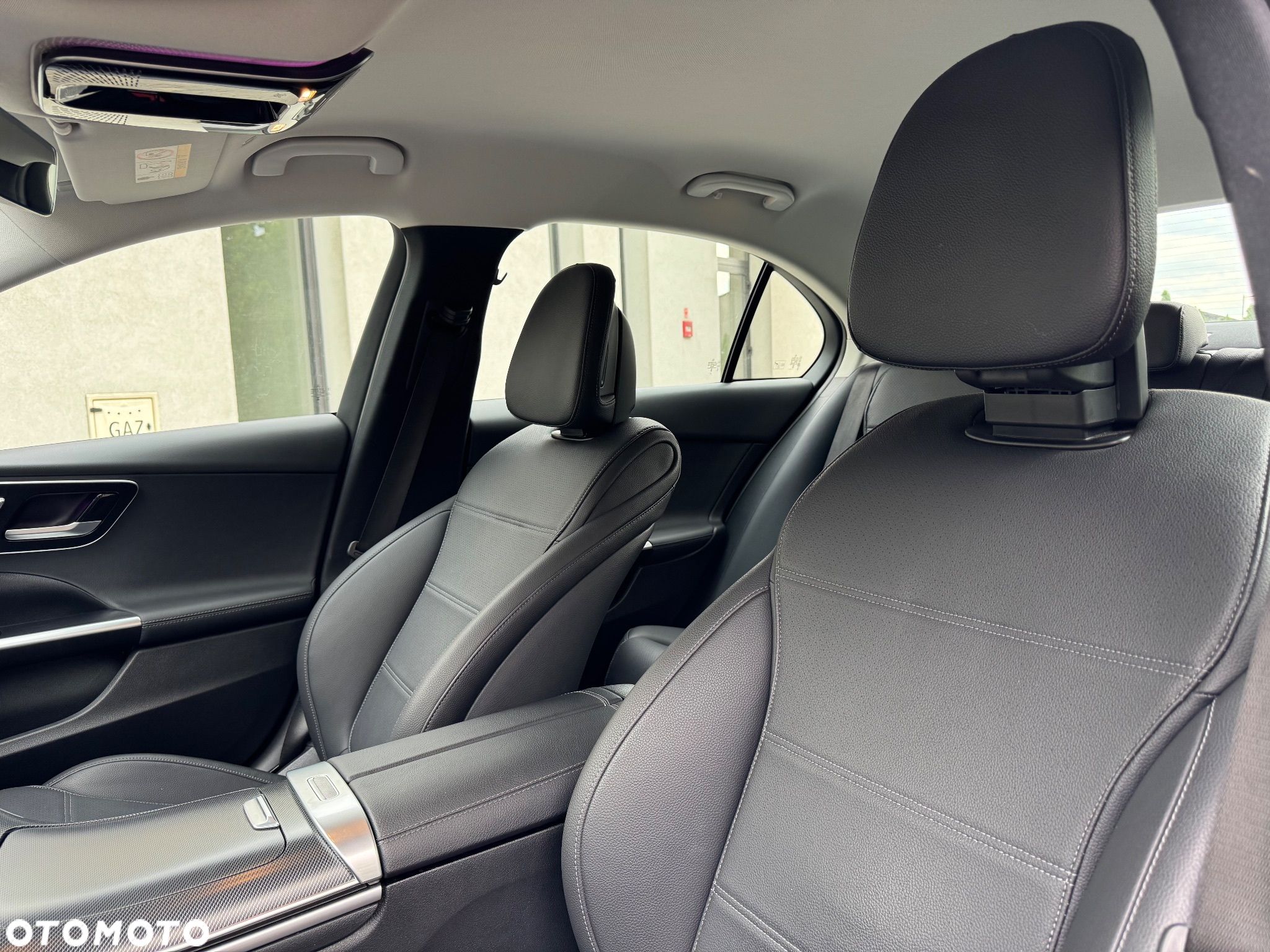 Mercedes-Benz Klasa C 200 d T 9G-TRONIC Avantgarde - 18