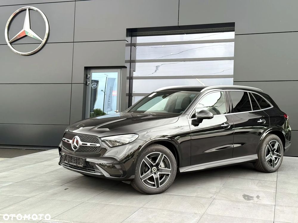 Mercedes-Benz GLC - 4