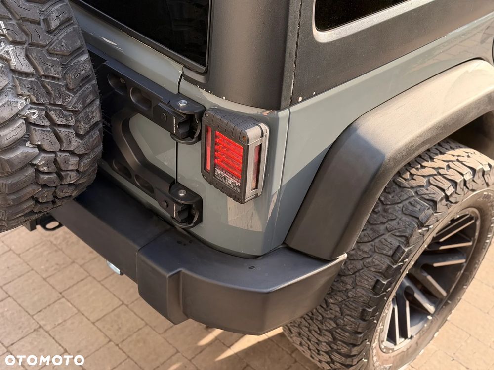 Jeep Wrangler - 7