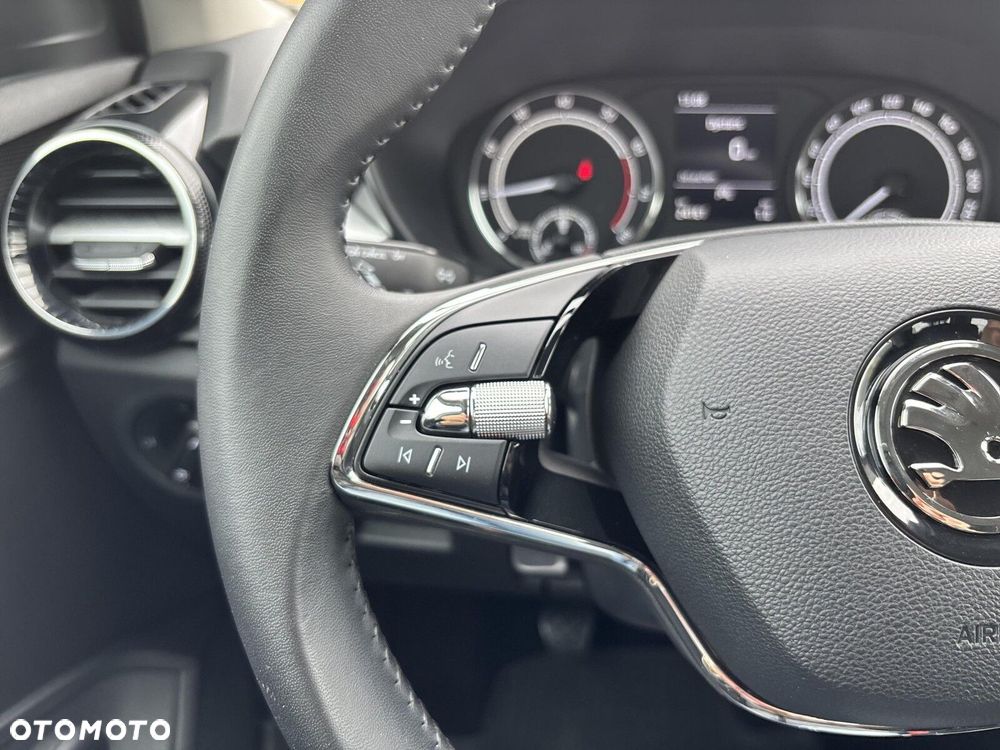 Skoda Fabia 1.0 TSI Ambition - 11