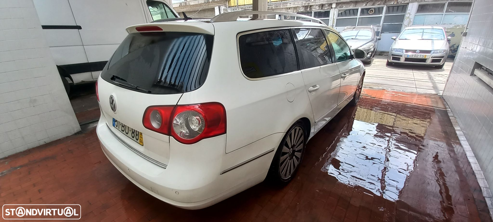 VW Passat - 16