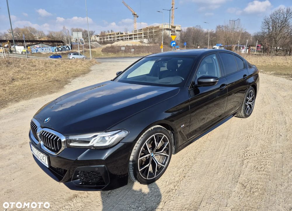 BMW Seria 5 520i M Sport Edition - 4